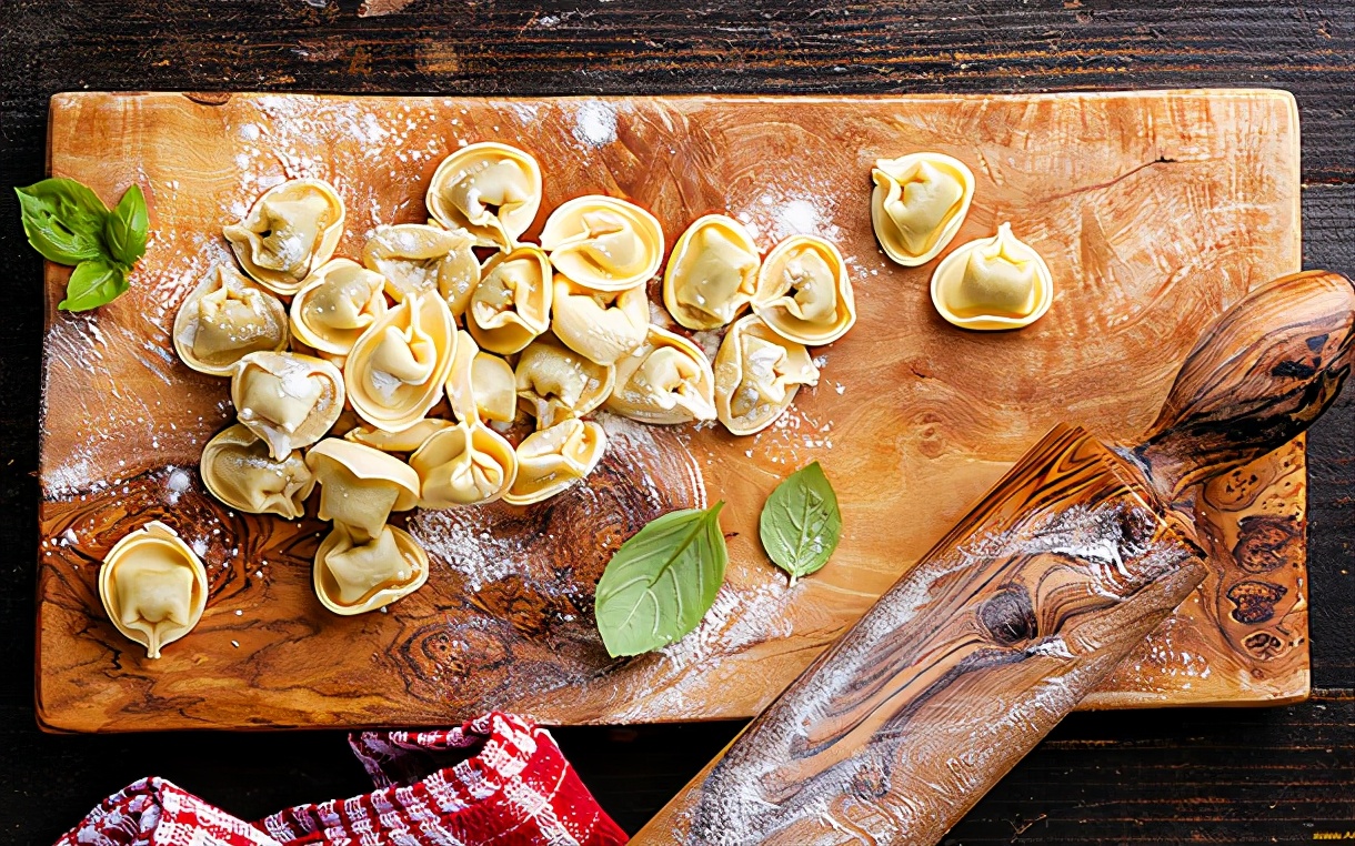 带纯字的男宝名字大全,1000个好听乳名男孩名字