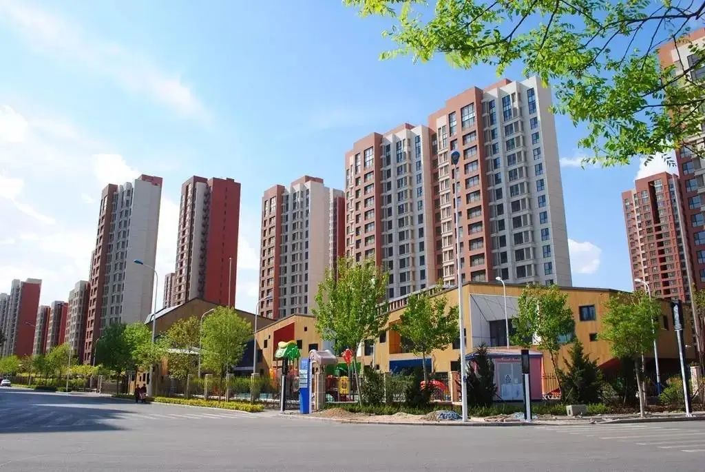 建成近10年,滨海这里还没有大型商业!官方回复来了...