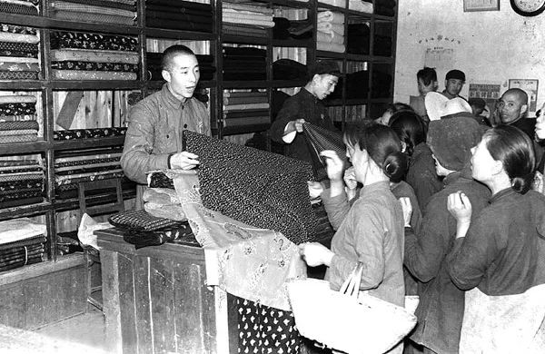 100年南京大桥绘画,南京红色100年