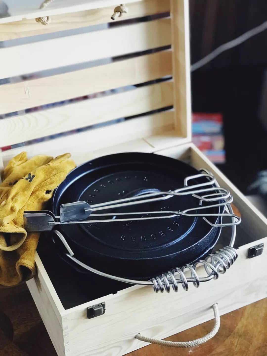 拥有这21件高颜值户外装备,让我们的草原野餐会像家里般优雅