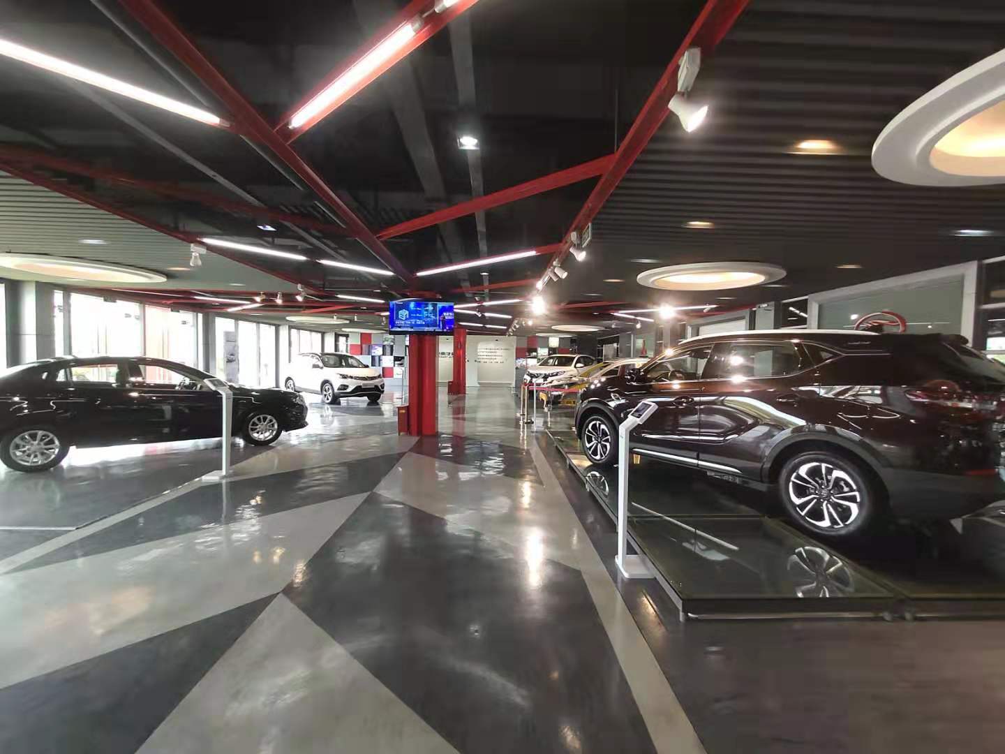 坚持的力量,东南汽车销量为什么低