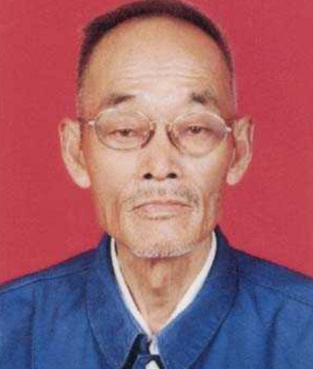 *世友许**之子许光，患癌后向医院提要求：不用进口药，不做过度治疗