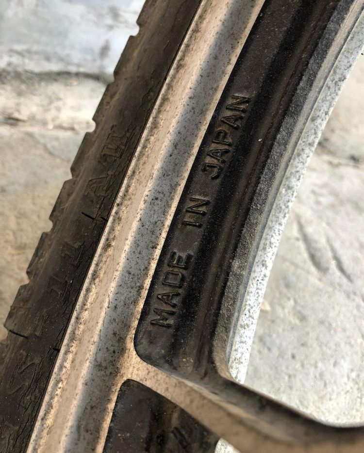 收了一台旧摩托车,收一台铃木dl250