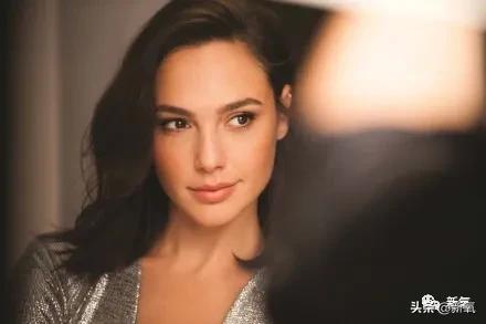 经典电影复古衣服,电影经典时装造型