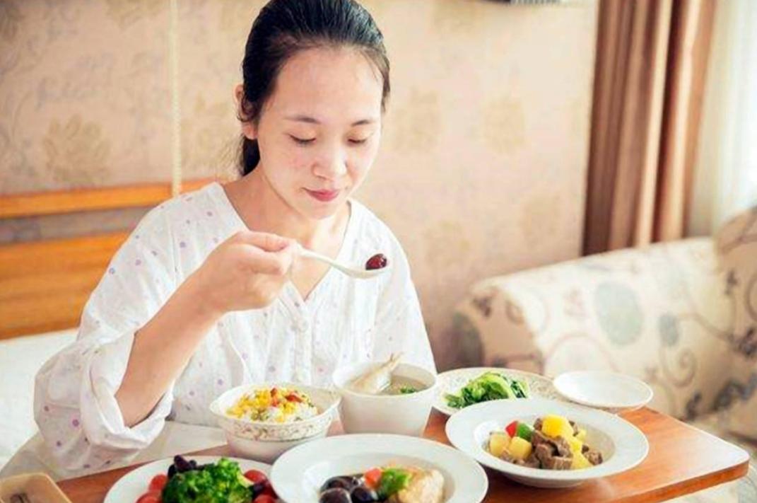 怀孕7个月左右，孕妈要做到“3个注意”，对自己和胎儿都有好处