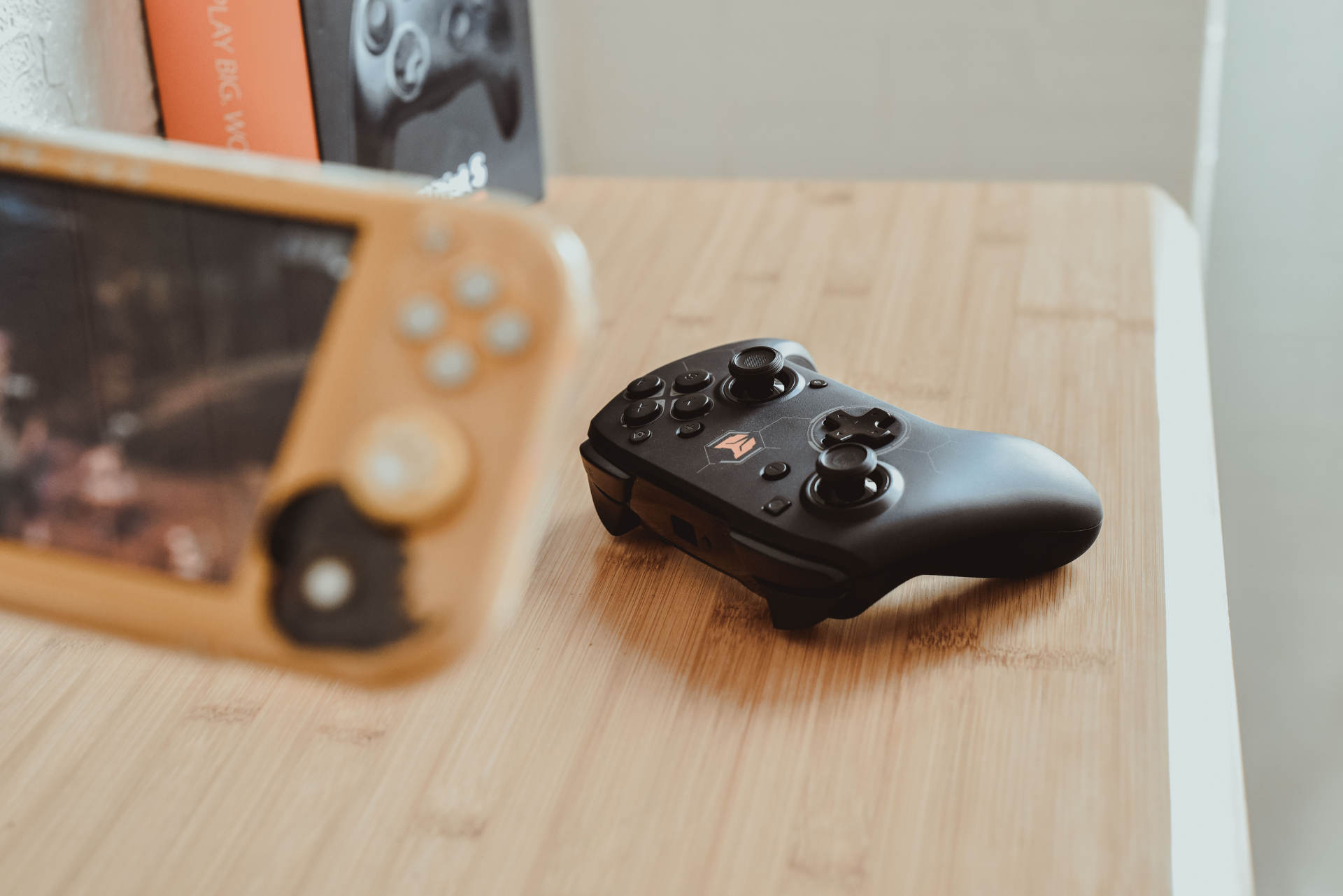 从新手到物理开挂，宏录制+6轴陀螺仪，BIGBIGWON游戏手柄体验