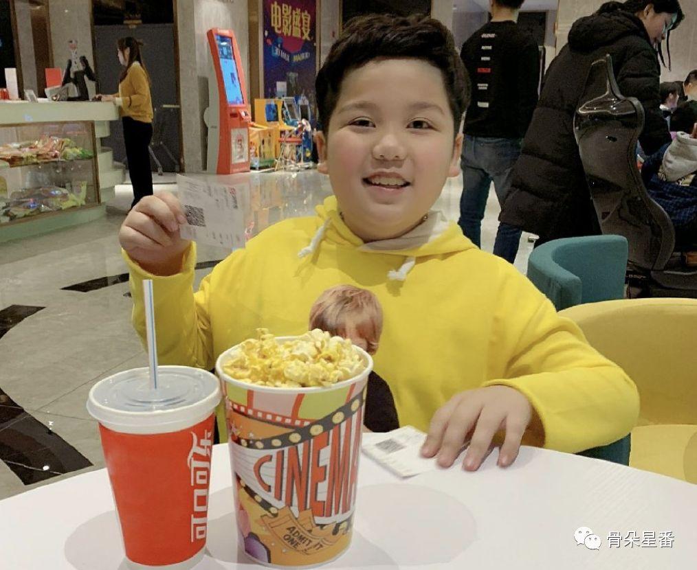 那些惊艳众人的小演员黄杨钿甜,女童星黄杨钿甜