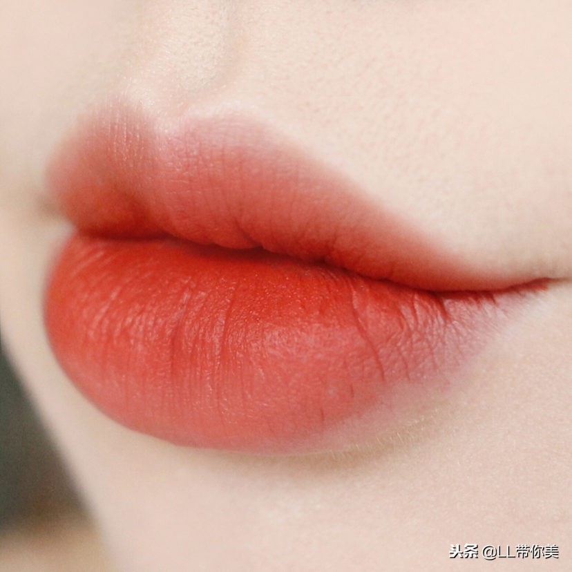 我被口红控制了,我被口红控制住了