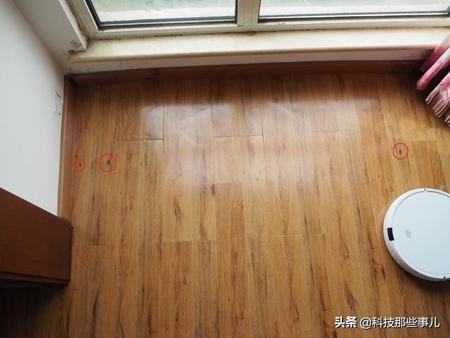 铲屎官不再抓耳挠腮的福利,千元扫地机器人小狗R30上手体验