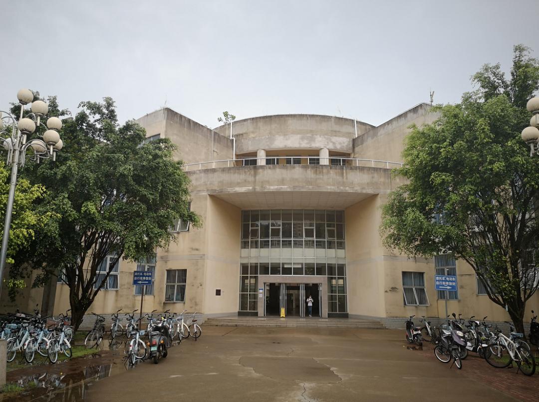 广西大学变化历史,广西大学文科毕业的你后来咋样了