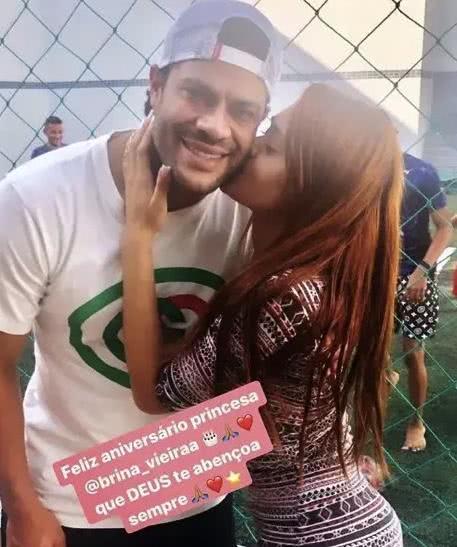 胡尔克和女友巴西度假,胡尔克与女友