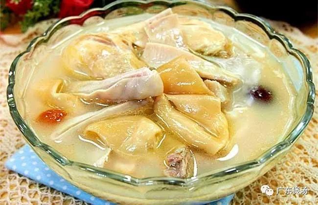 田鸡与田七花胶煲汤用哪种花胶,盐爆花胶与普通花胶可以煲汤吗