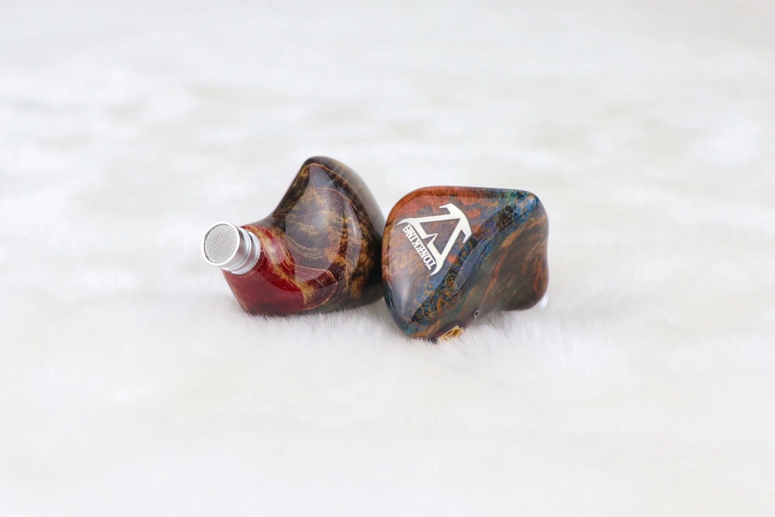 聆听悦耳的艺术品,天魁全稳定木V10楼氏十单元动铁耳机测评