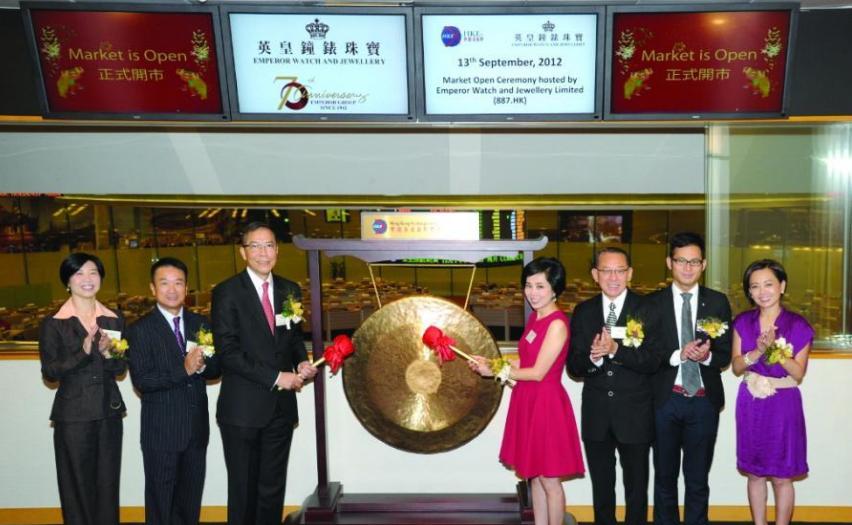 向华强杨受成林建岳谁的地位高,香港林建岳和杨受成谁更有钱