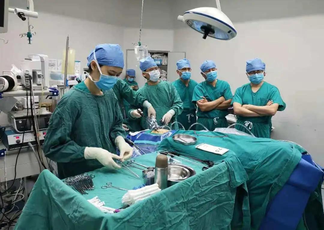 中山六院陈双医生年龄,中山大学附属第六医院陈双教授