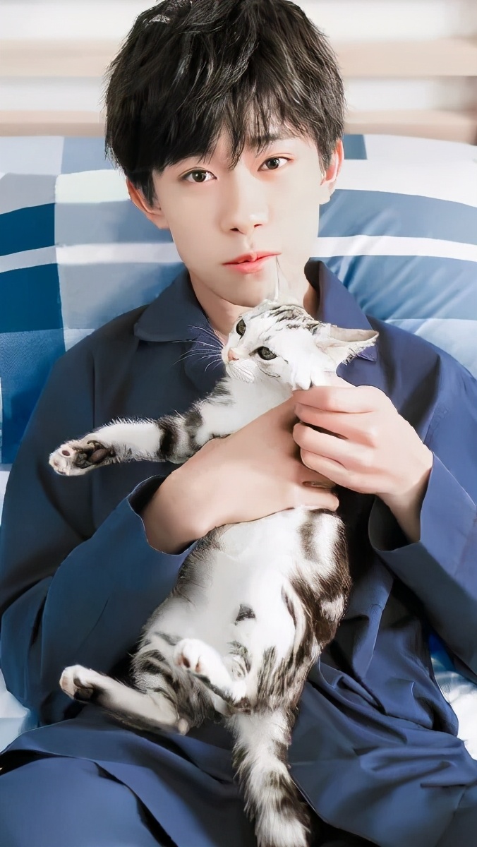 易烊千玺由国民弟弟变成实力演员,易烊千玺真实家境到底如何