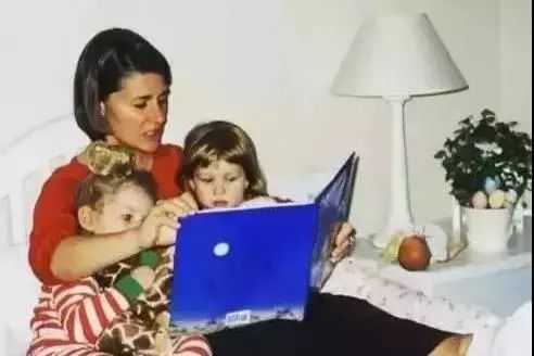 比尔盖茨女儿和乔布斯女儿,世界首富比尔盖茨第二个女儿