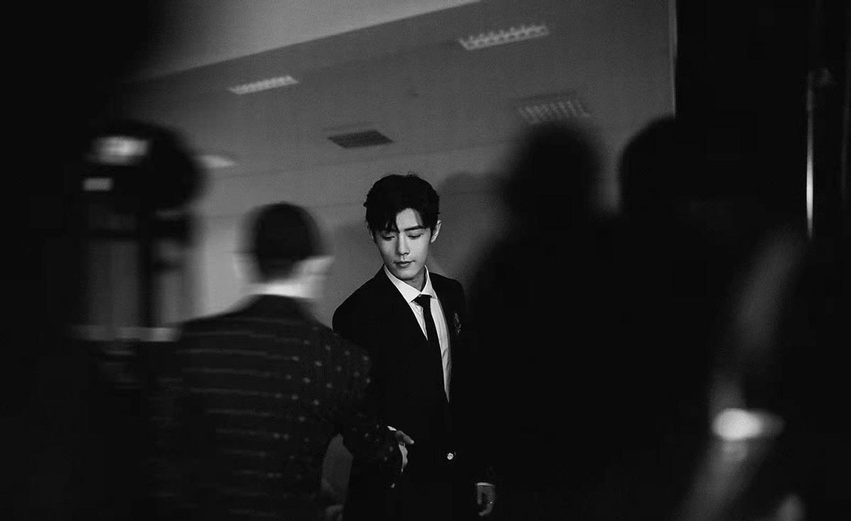 肖战2019gucci米兰时装周照片,肖战gucci代言帅且成功