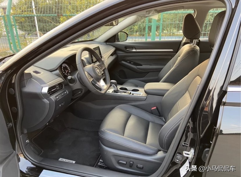 16万提了辆低配的日产天籁,只选对的不买贵的