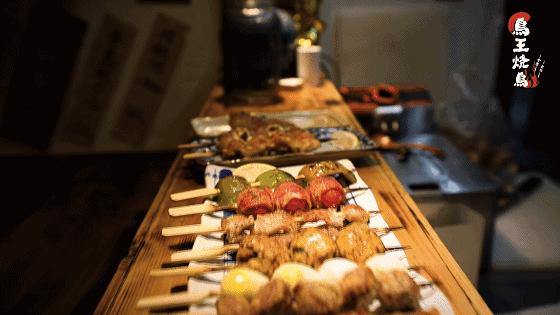 没想到师惠坊这家不足40平米的烤串店，竟是上班族的秘密基地！