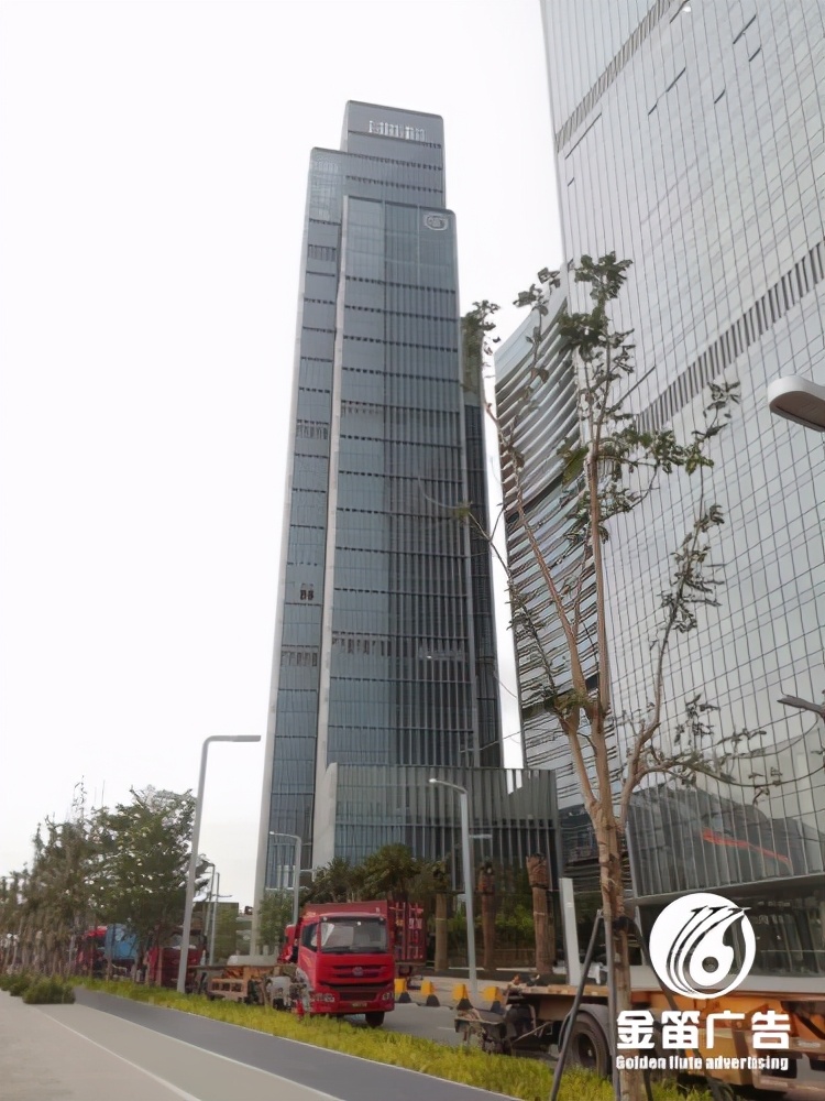 广东发光字招牌定制安装,外露冲孔发光字生产厂家