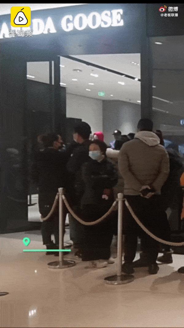 加拿大鹅羽绒服国内专卖店,加拿大鹅羽绒服为什么卖这么贵