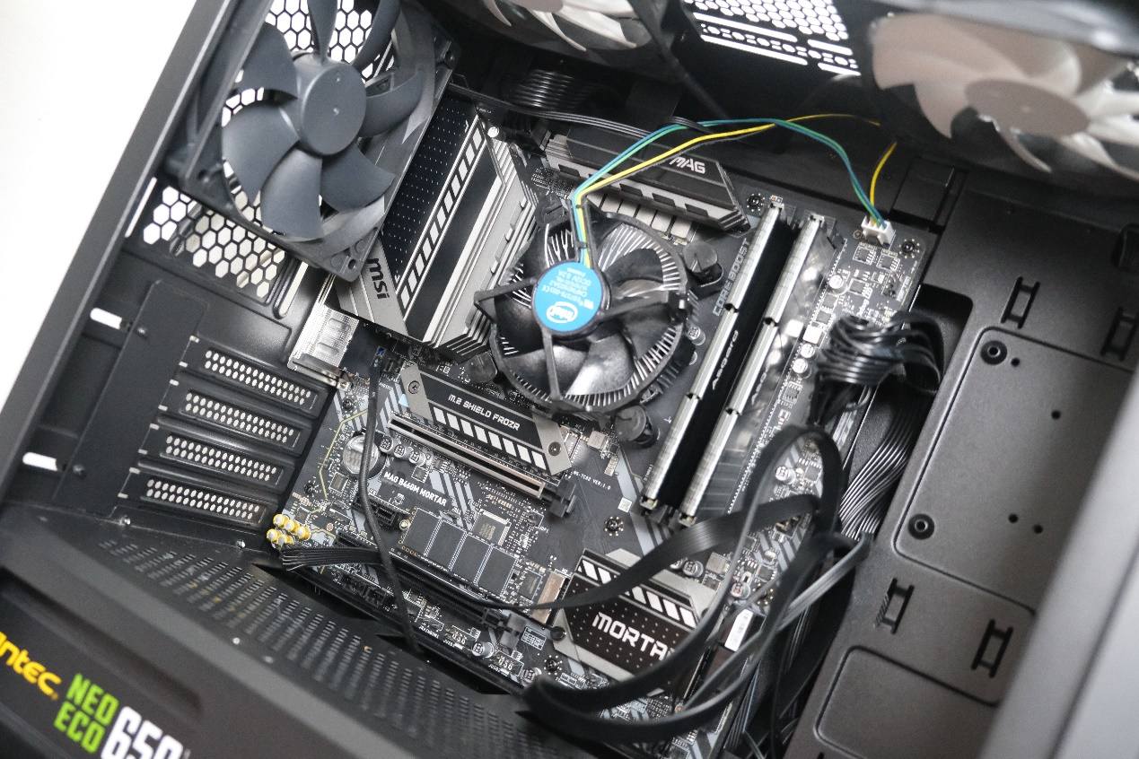 一般电脑装机装不装显卡,3500无显卡过渡装机配置推荐