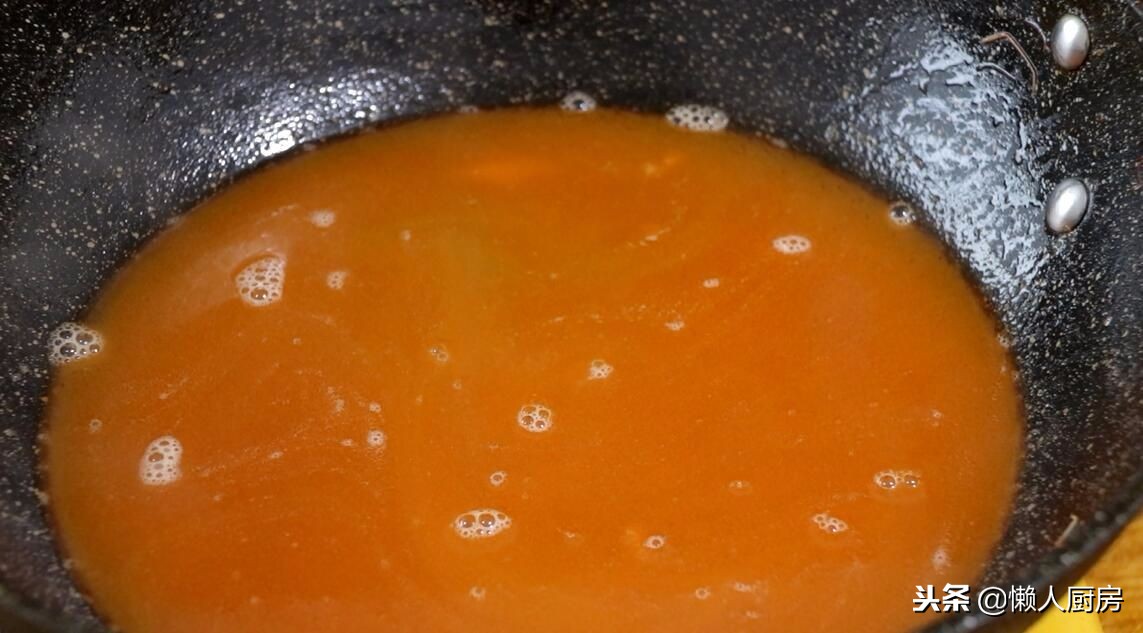 剥完虾仁,壳儿不要扔,这样简单一做,比浓汤宝还鲜,简单又好学