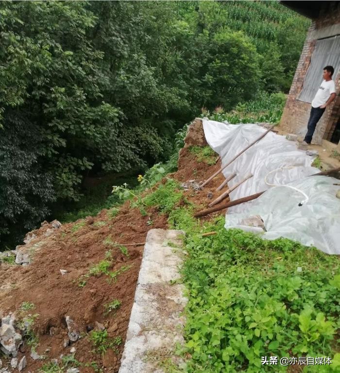 老公睡觉呼噜声特别大是什么原因,老公打呼噜分房睡合适吗