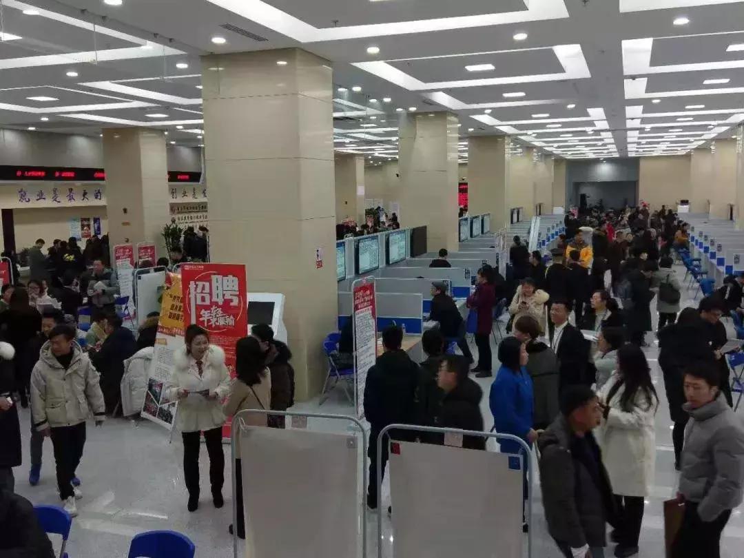 今天，南昌这里要被求职的姑娘们挤爆！赶紧告诉身边的她…