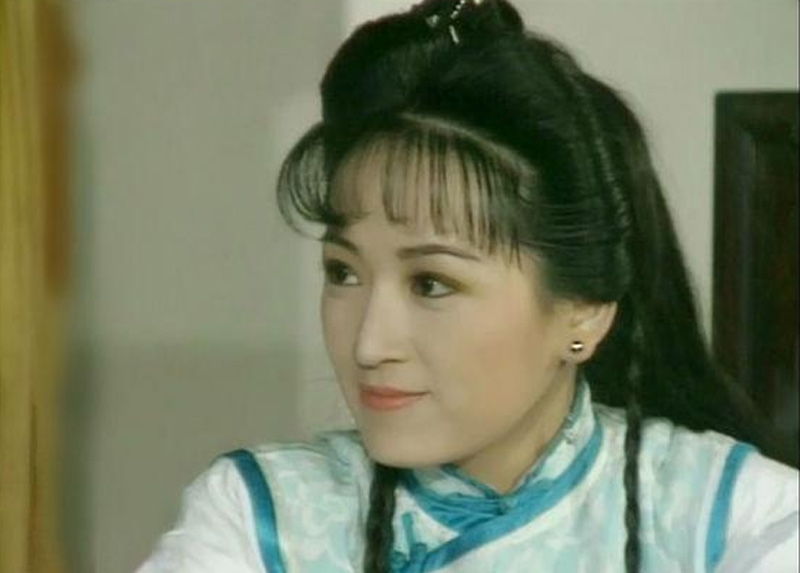 她是金庸笔下最丑的女子,经过她的演绎成了观众心中的白月光