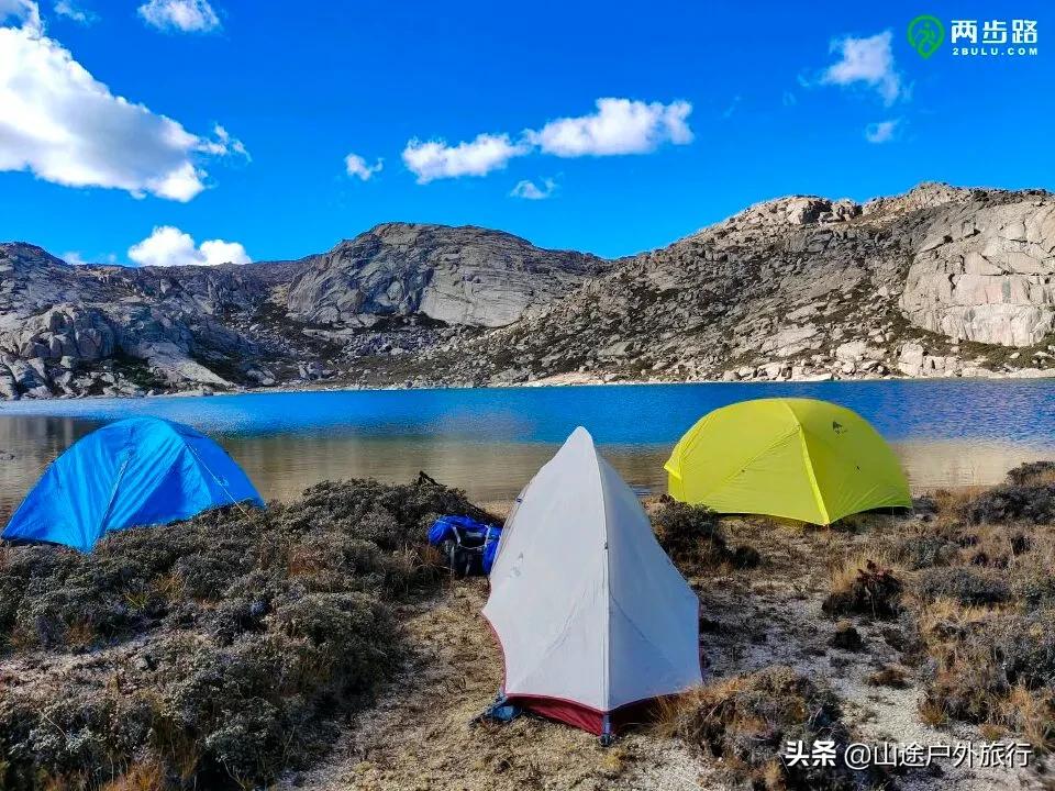 户外爬山三大忌讳,户外有风险爬山需谨慎量力而行