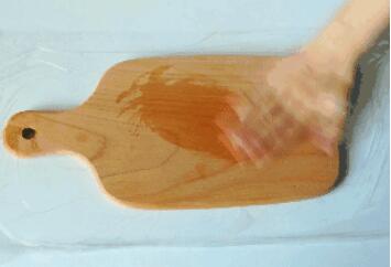 砧板发霉不小心切菜了怎么办,砧板发霉用什么方法能洗干净