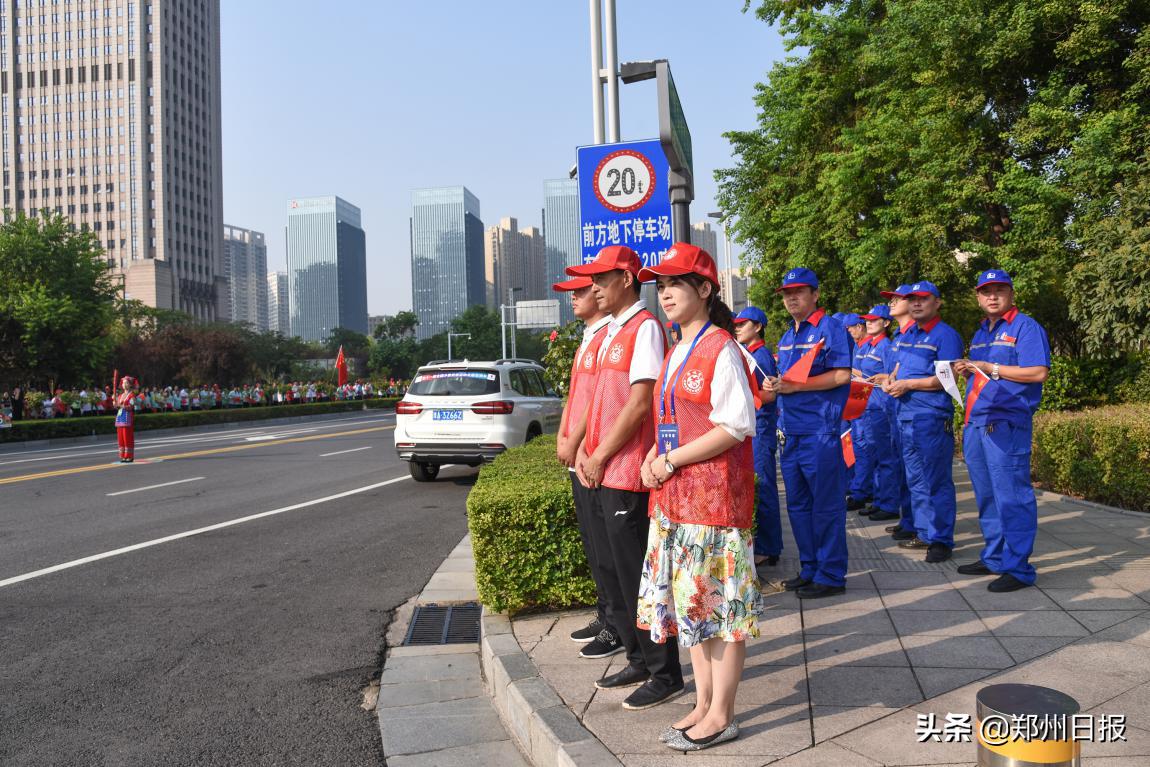 郑州志愿者让人感动,郑州抗击疫情最美志愿者主要事迹