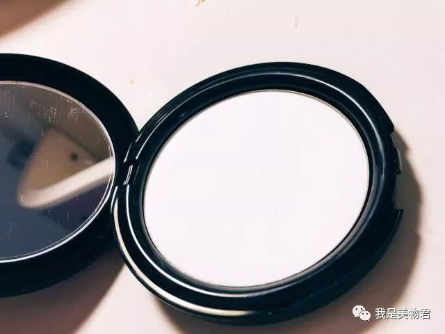 适合混油皮的平价定妆产品,适合大油皮的定妆喷雾不脱妆