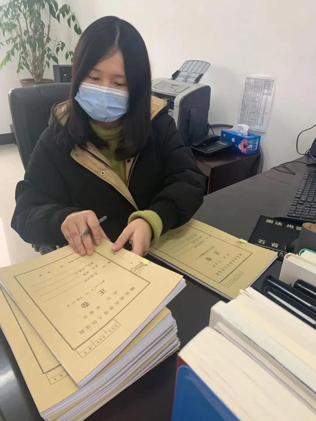 巾帼芳华绽放在每个时节,铿锵玫瑰别样红最美巾帼绽芳华