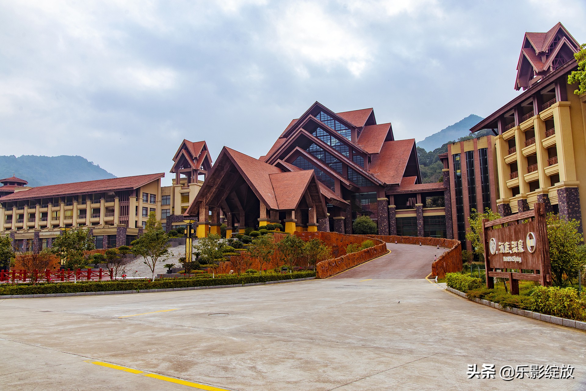 经律论文化旅游小镇骑行,经律论文化旅游小镇美国