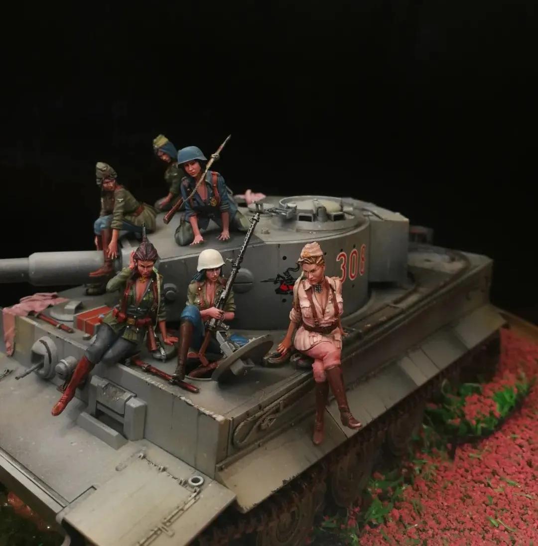 德国女兵吃饭视频,二战德国女兵的视频