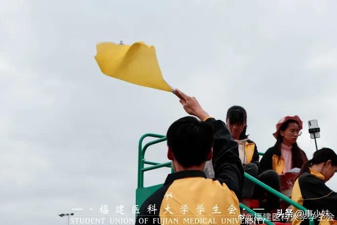 福医大上学怎么样,我劝你千万不要惹学医的女生