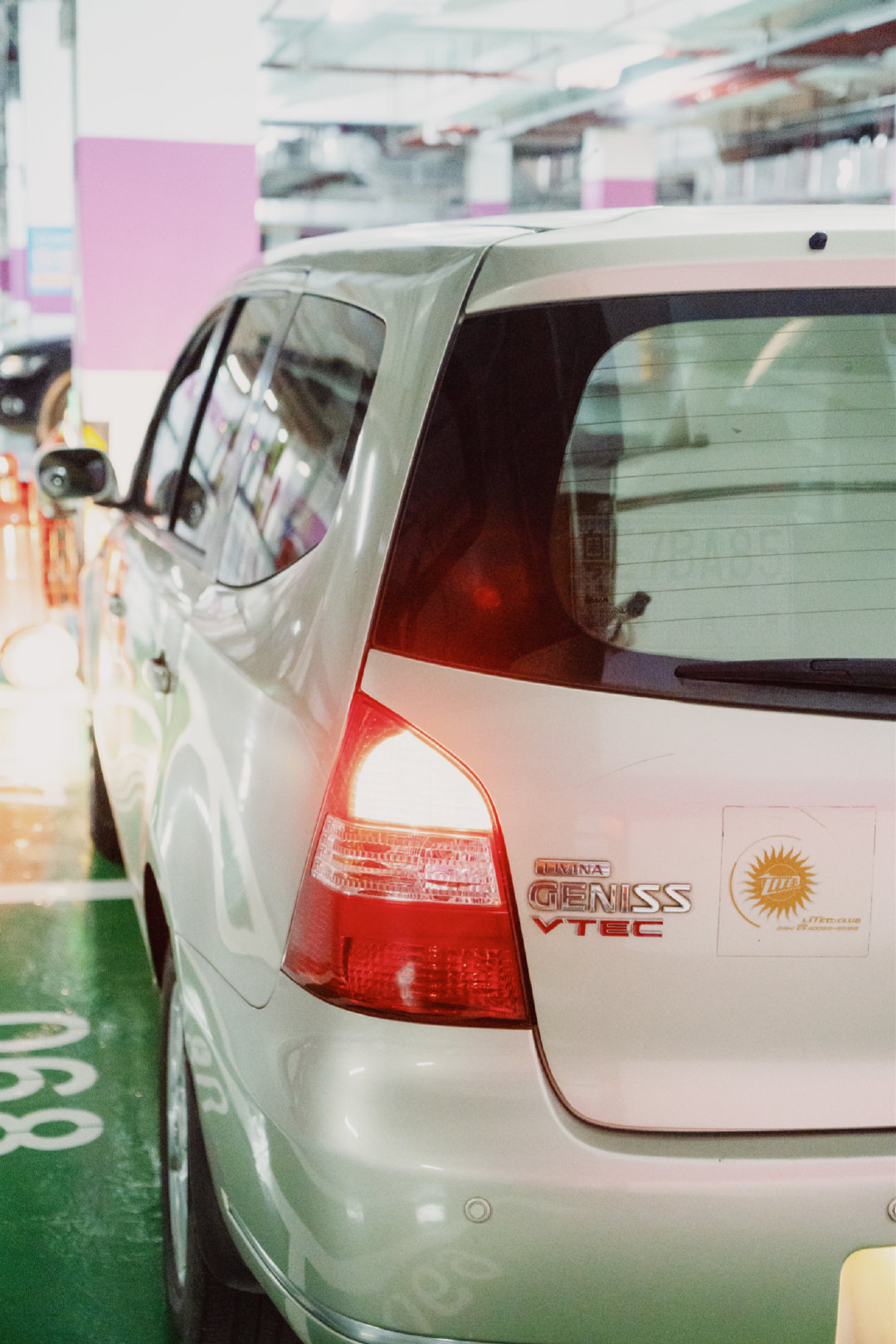 11年日产骏逸七座车,日产骏逸与骊威7座差别