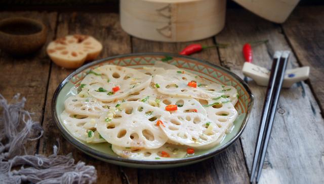 莲藕炖排骨莲藕边变黑,莲藕排骨汤为什么莲藕变黑