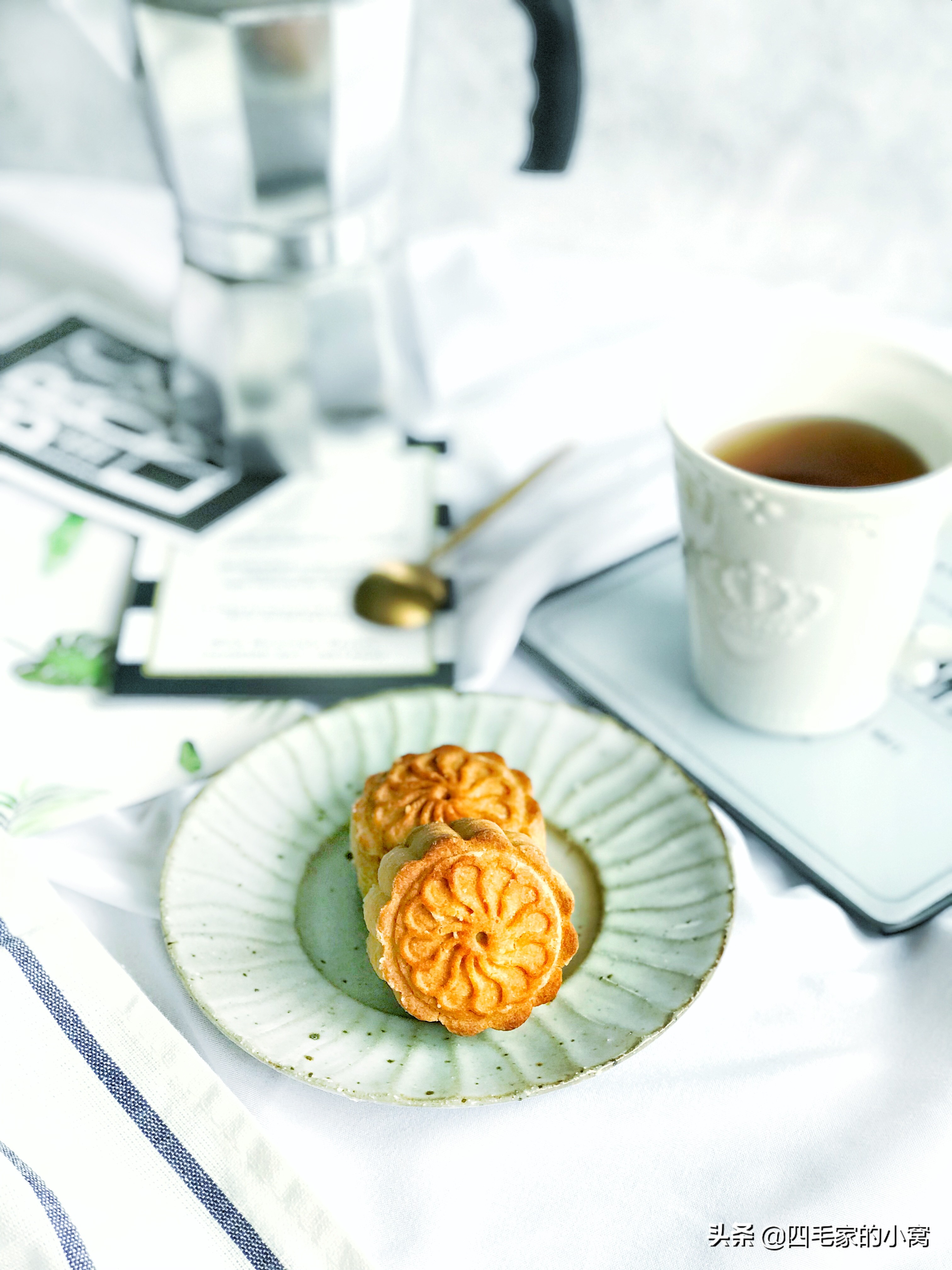 怎样做酥皮月饼最简单的方法,桃酥皮月饼的制作过程视频