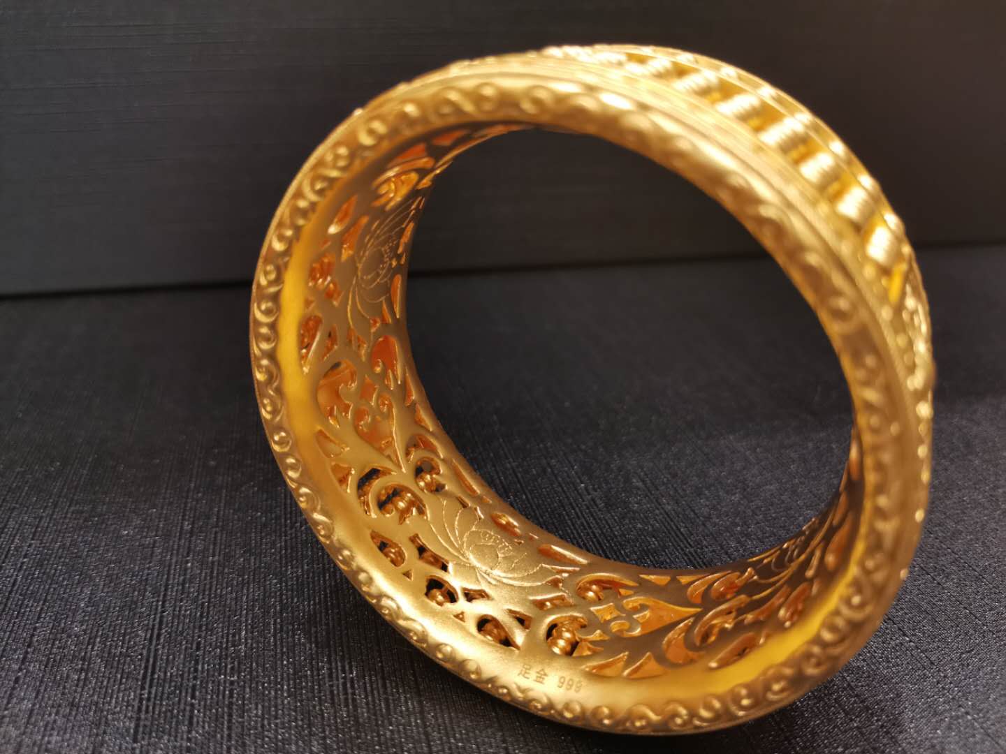 碧罗珠宝足金,碧罗珠宝古法金龙凤呈祥吊坠