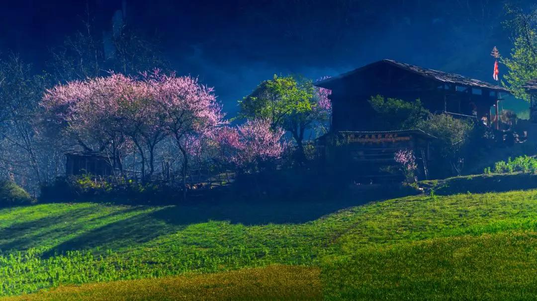 超适合一个人的15个国内外旅行地,国内适合一个人旅行的景点有哪些