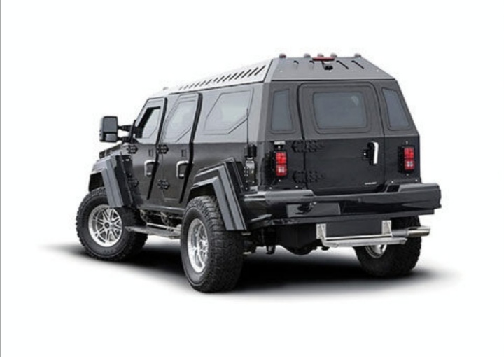 顶级防弹装甲越野车,重型防爆越野装甲车