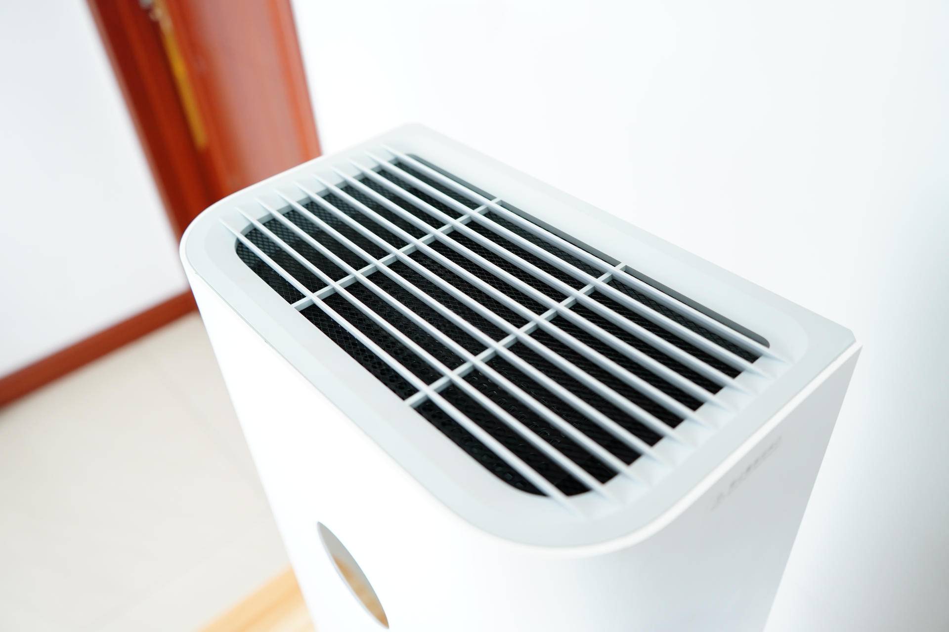 细分产品线还是市场需求——小米A1新风机，我们拆个透彻操作