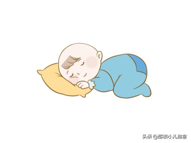 宝宝头侧着正常睡姿,儿童正确睡姿是左侧卧还是右侧卧