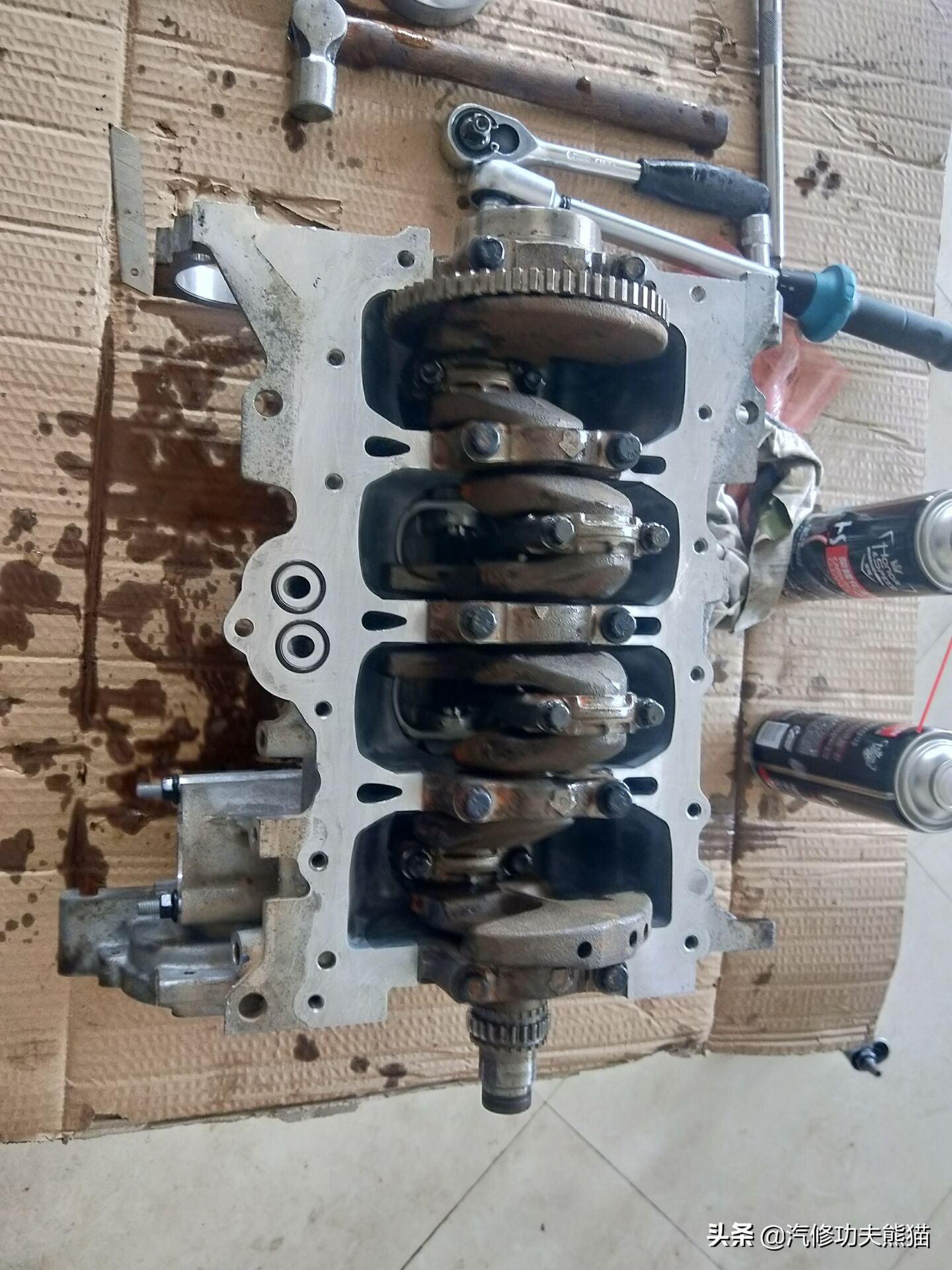 现代悦动丢机油是什么原因,现代悦动没机油不报警