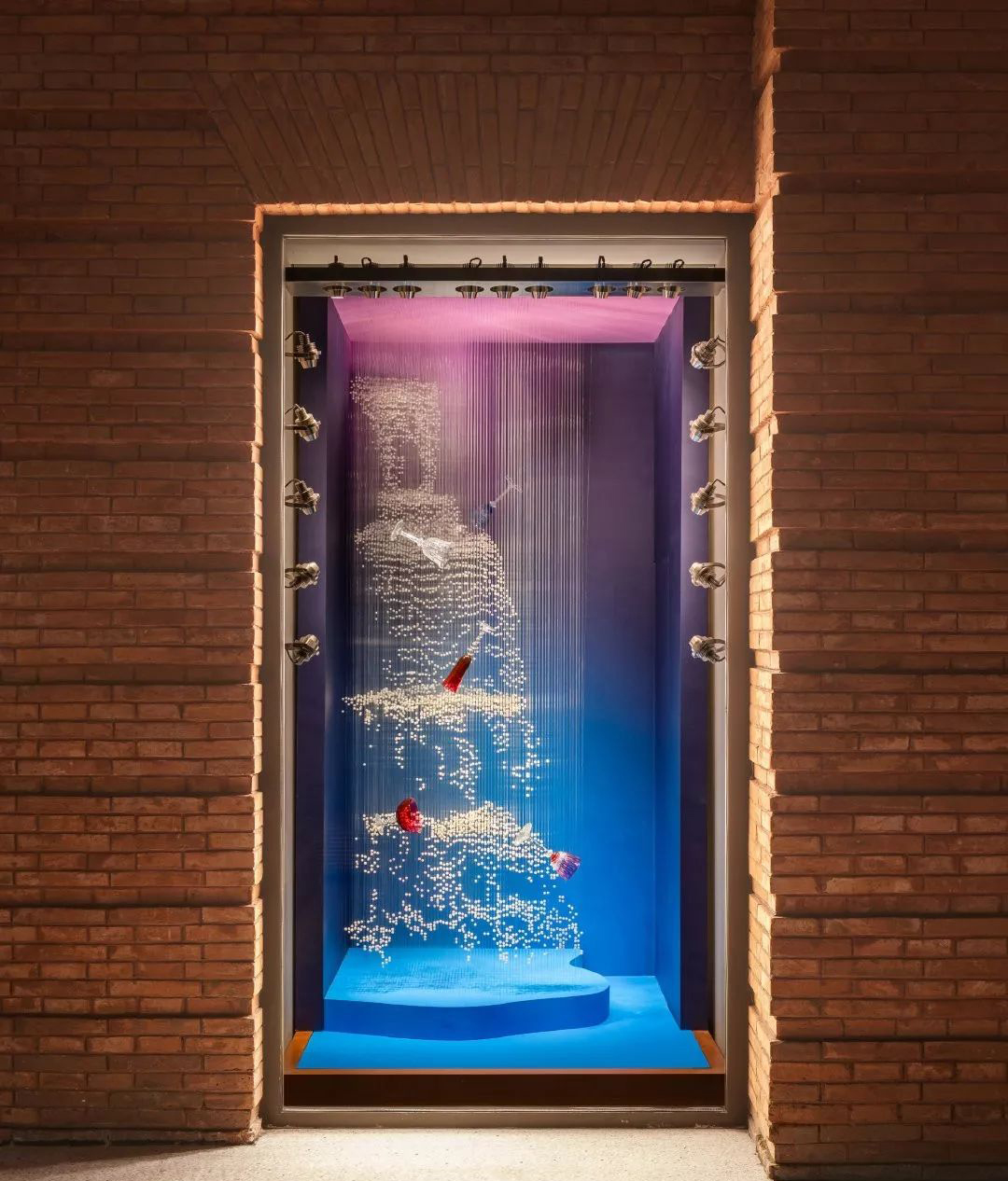 爱马仕品牌设计理念,爱马仕的品牌定位策略