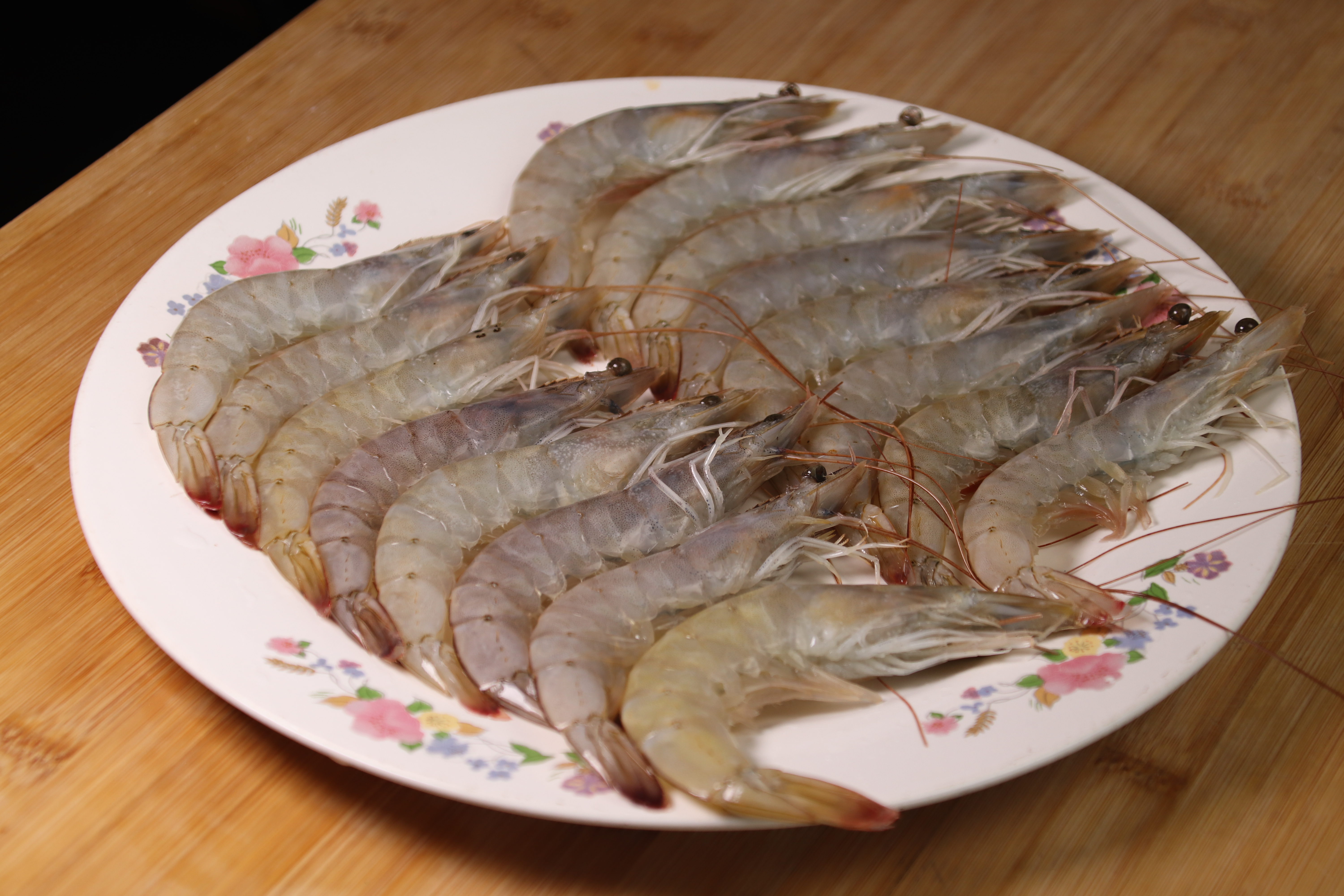 炸大虾挂面糊怎么炸不粘锅,炸小河虾用挂面糊吗